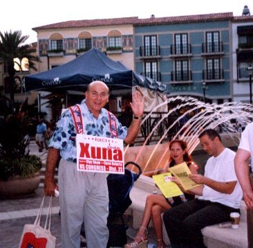 Juan Xuna campaigning in West Palm Beach, 2002